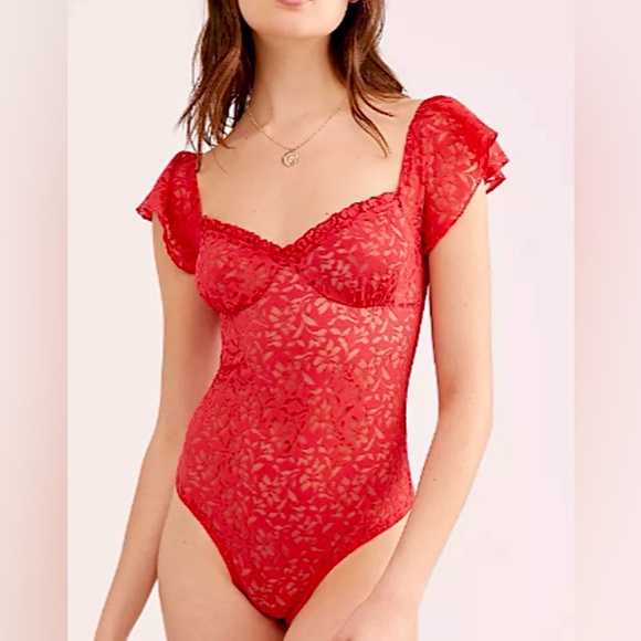 FREE PEOPLE || Olivia Lace Bodysuit in Lady Bird Red - Size XS ❤️NWT❤️ - Picture 12 of 16